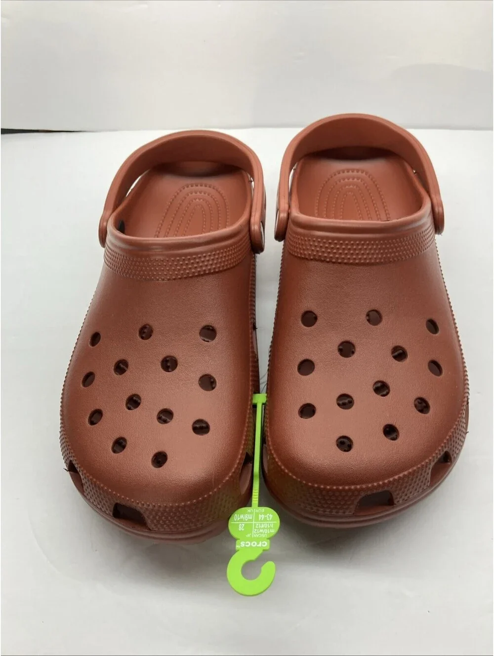 Crocs Mens Size 10 Women’s 12 Classic Clogs Rust Brown 10001-862 NEW